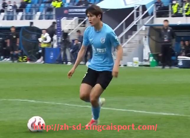 杏彩体育-意甲联赛与苏联球队转会交流的历史政策回顾