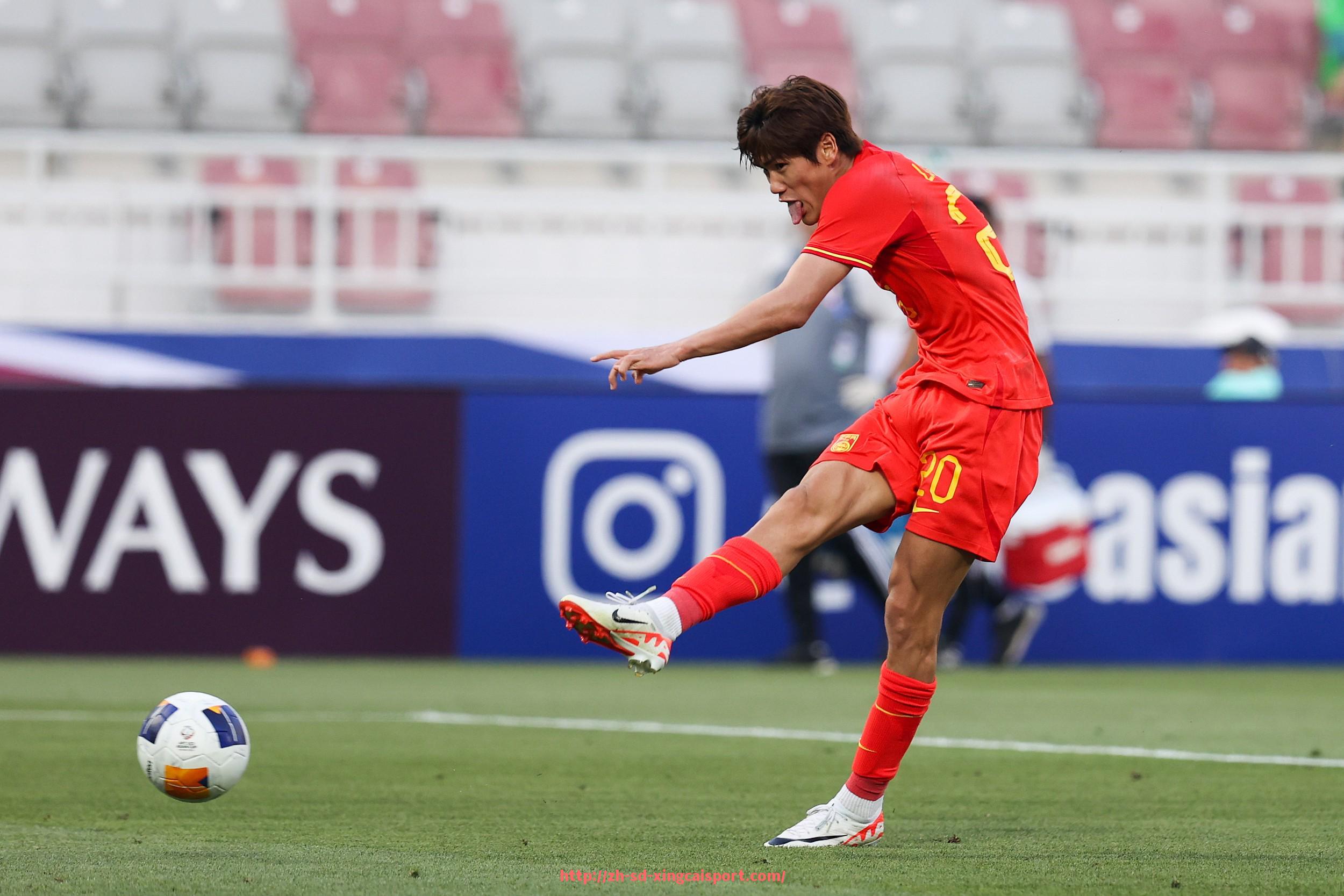 杏彩体育-法甲年度奖项大全及评选标准说明